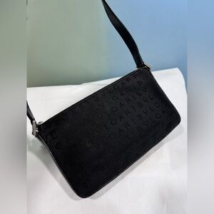 Authentic🖤Vintage BVLGARI bag.Black